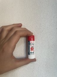 Balsam de buze Sence Disney Stitch 4.5g cu aromă de merișor - Hidratare superioară