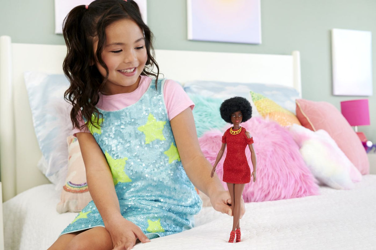 BARBIE FASHIONISTAS PAPUSA BARBIE MULATRA CU PAR AFRO