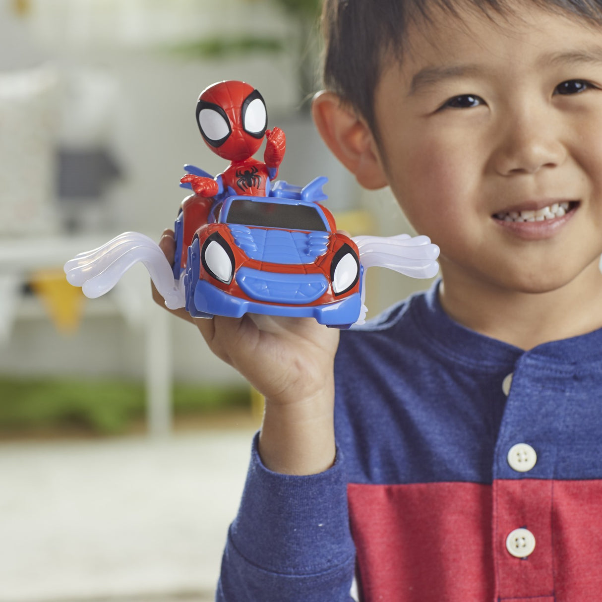 SPIDEY PRIETENII EXTRAORDINARI SET MASINUTA SI FIGURINA SI ACCESORIU SPIDEY