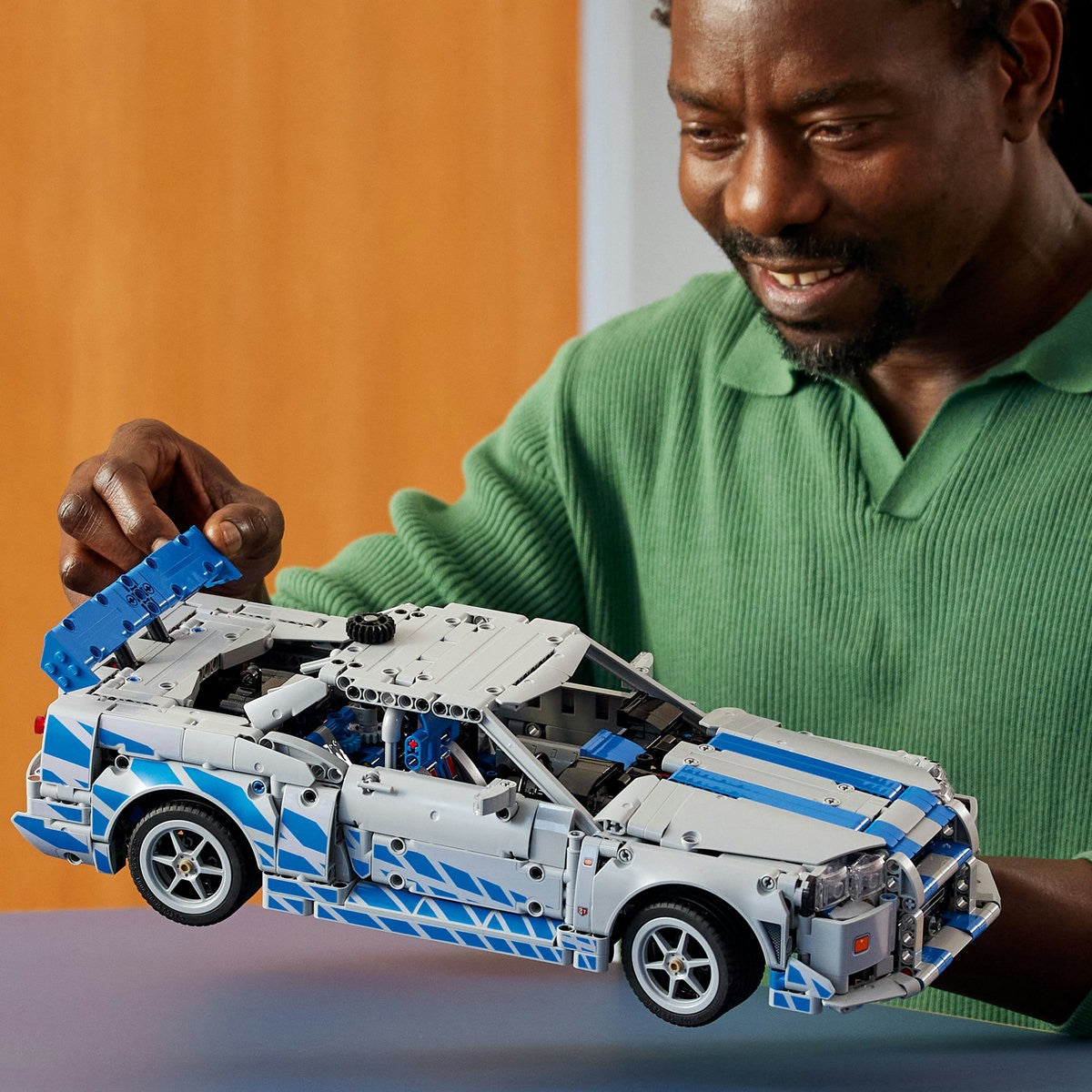 LEGO TECHNIC 2 FAST 2 FURIOUS NISSAN SKYLINE GT-R R34 42210