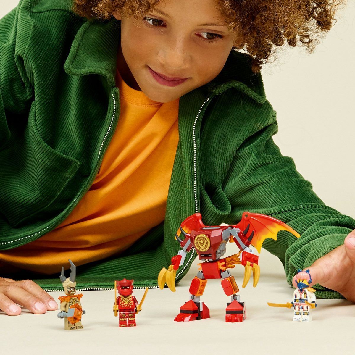 LEGO NINJAGO PACHET DE LUPTA CU ROBOTUL DRAGON AL LUI KAI 71851