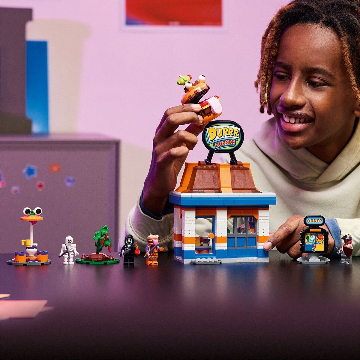 LEGO FORTNITE RESTAURANTUL DURRR BURGER 77076