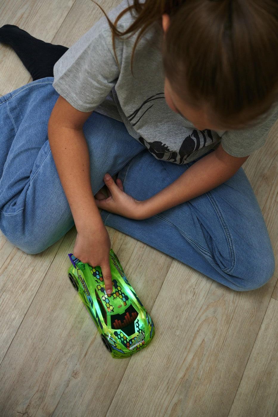 DICKIE TOYS SPEED TRONIC MASINA CU LUMINI SI SUNETE 20CM