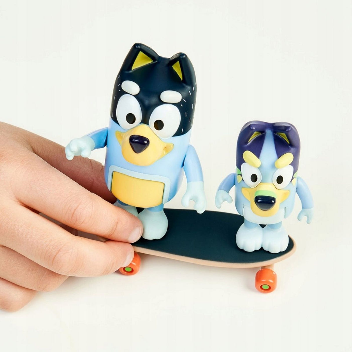BLUEY & BANDIT PESKATEBOARD