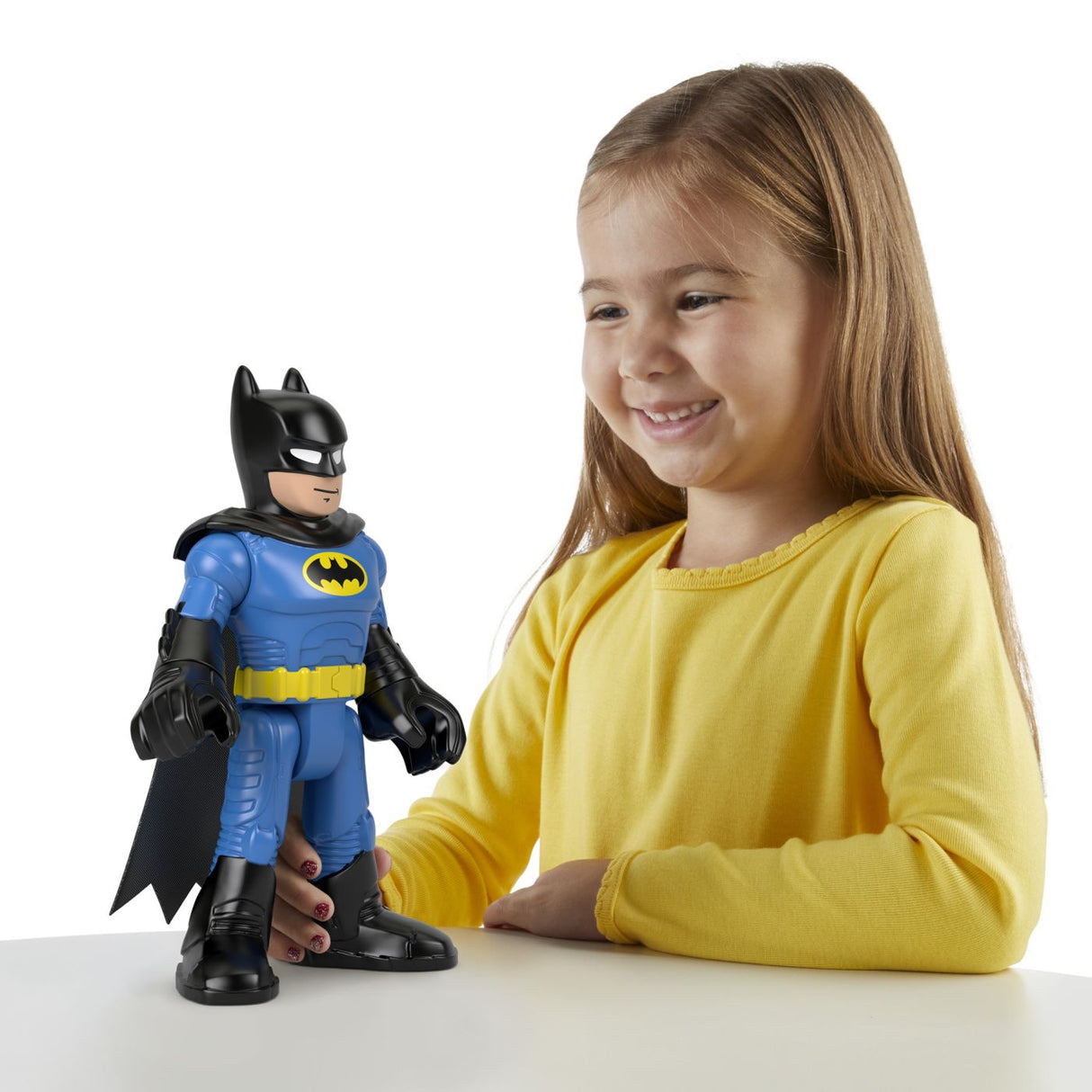 FISHER PRICE IMAGINEXT DC SUPER FRIENDS FIGURINA BATMAN XL CU COSTUM ALBASTRU