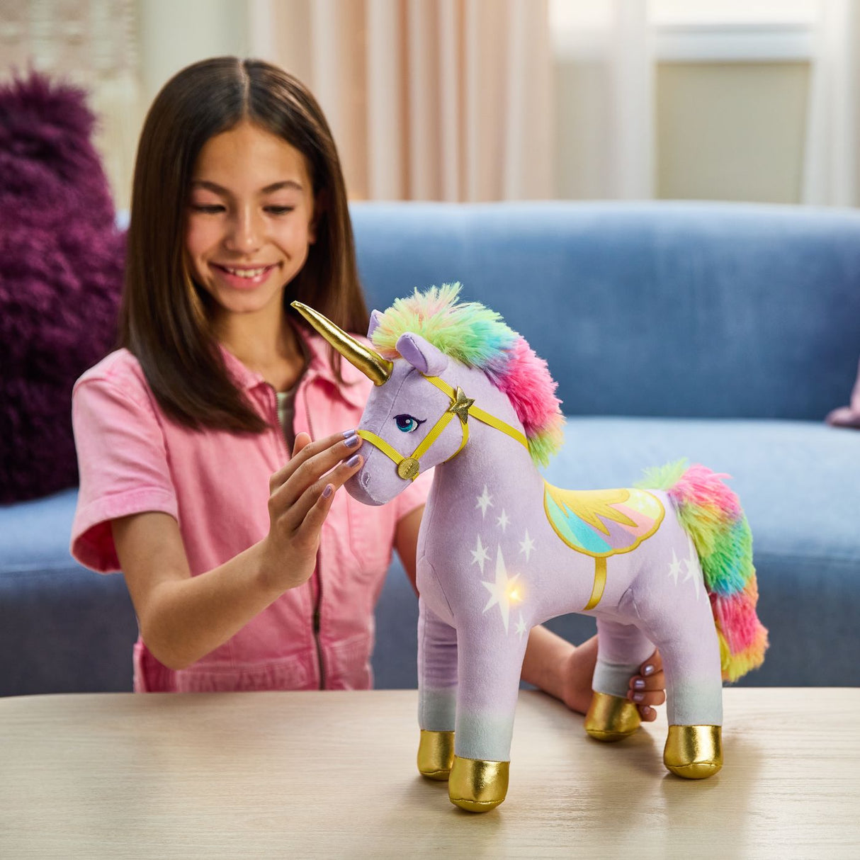 UNICORN ACADEMY UNICORNUL WILDSTAR DE PLUS LUMINOS 38CM