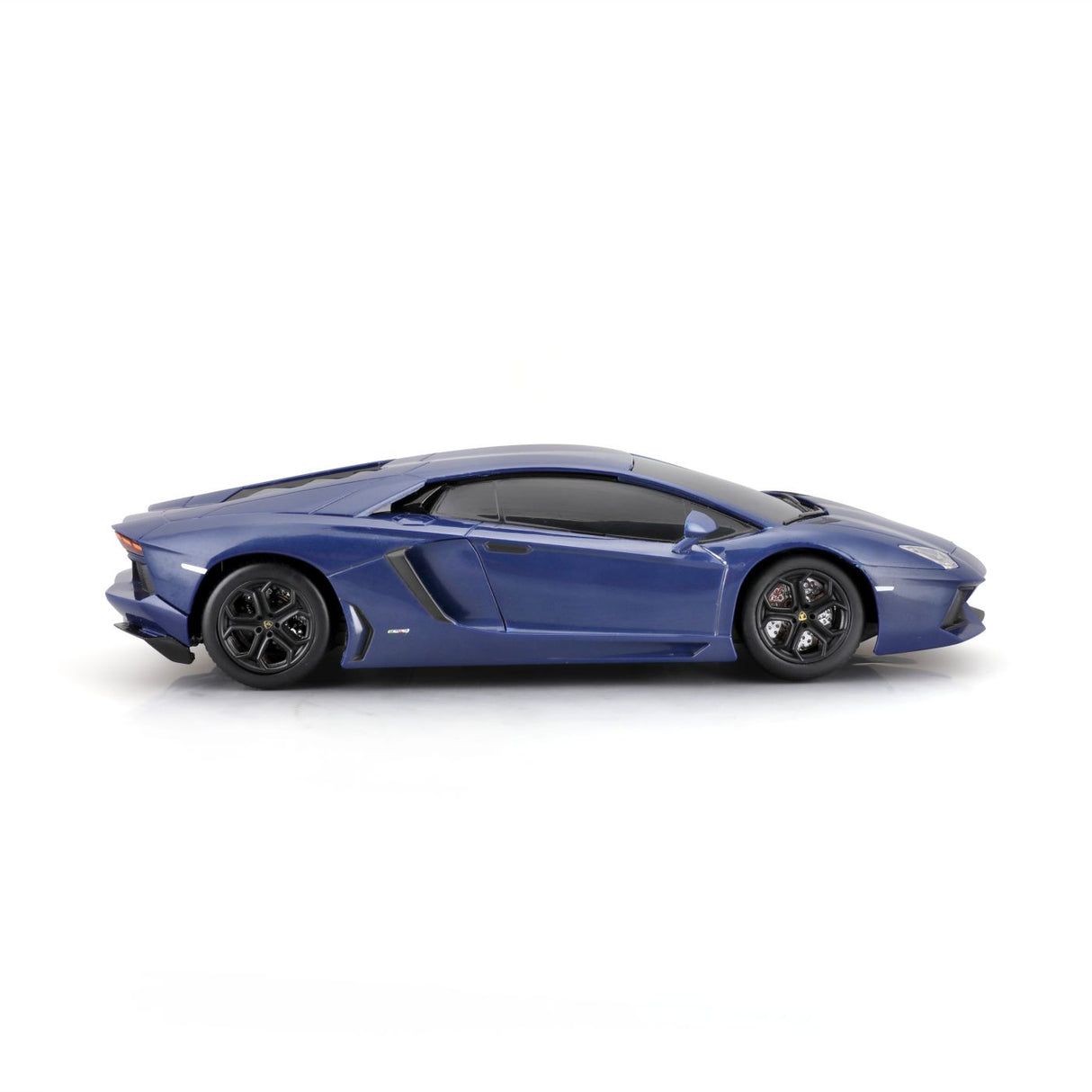 MAISTO MASINUTA CU TELECOMANDA 2.4GHz LAMBORGHINI AVENTADOR COUPE SCARA 1 LA 24