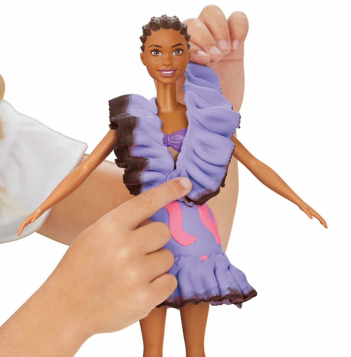 PLAY DOH BARBIE SET FASHIONISTA RUFFLES CREATII VESTIMENTARE