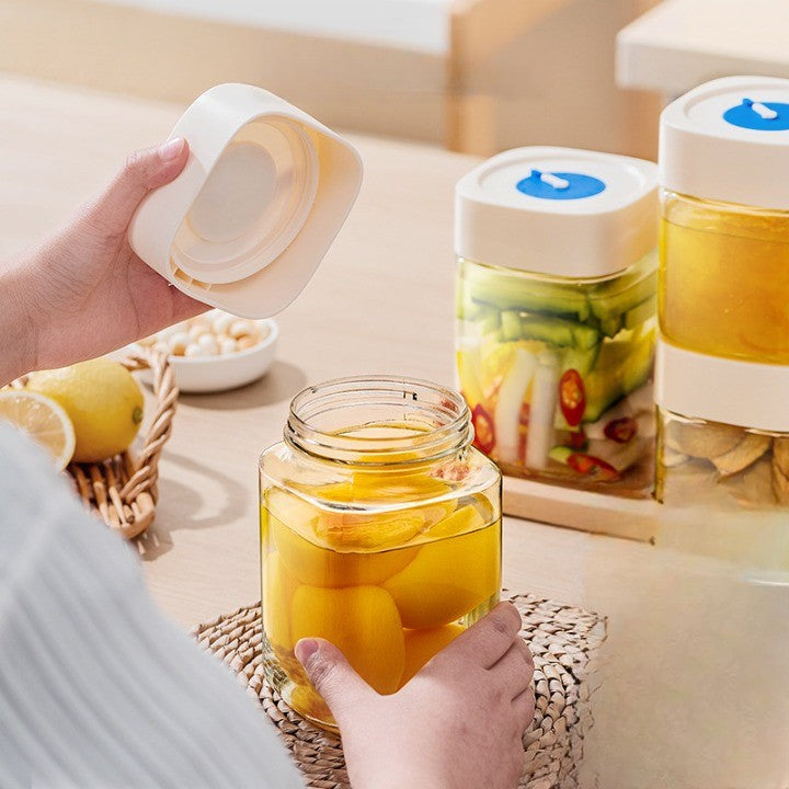 Borcan din Sticla de Inalta Calitate, Vivimall, Capac Ermetic, Uz Casnic, Depozitarea Condimentelor sau a Alimentelor Umede si Uscate, 750 mL, 10x10x12.2 cm, Alb - vivimall.ro