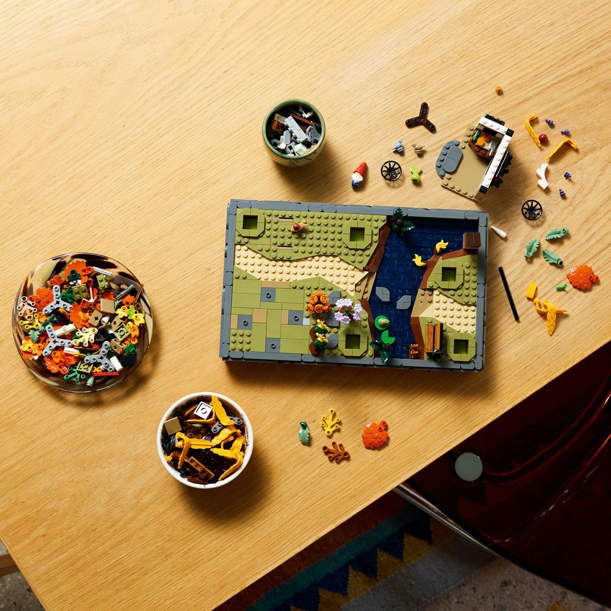 LEGO ICONS GRADINA DE CABANA TOAMNA 11372