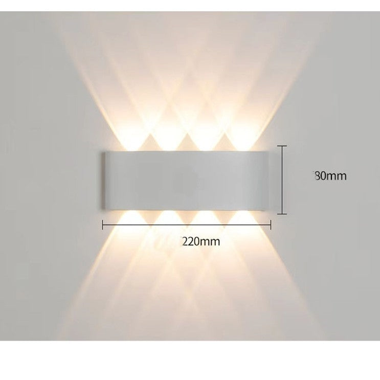 Aplica pentru Perete, Vivimall, Interior/Exterior, Rezistenta la Umezeala IP65, 8 W, Lumina Calda, Aluminiu, 22x8 cm, Alb - vivimall.ro