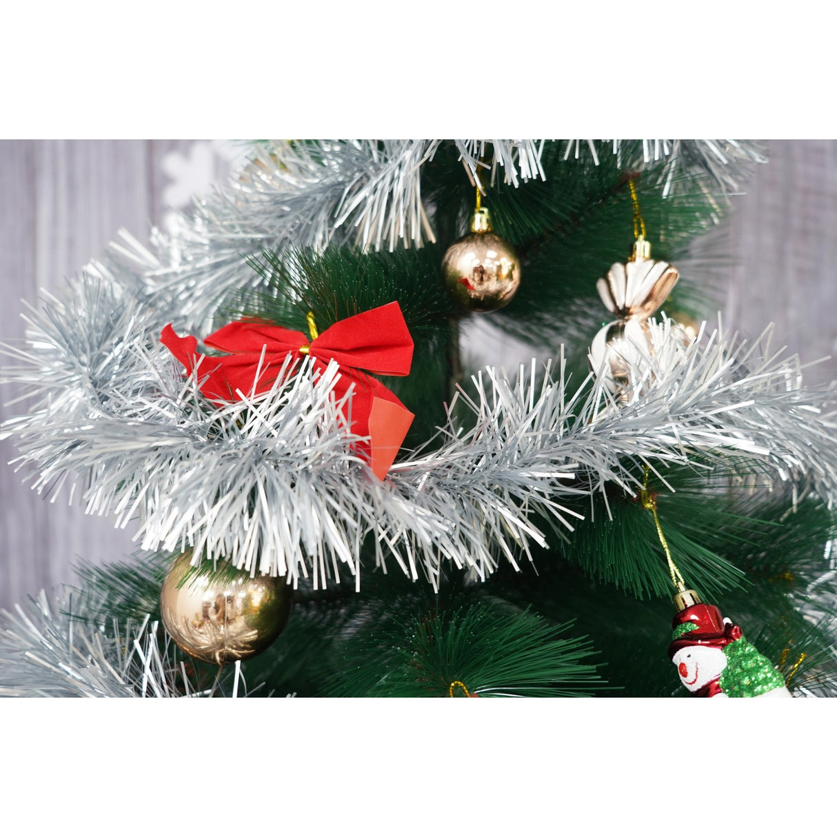 Beteala Craciun, Flippy, argintiu, marimea: 2 m x 9 cm material:folie PVC, interior/exterior - vivimall.ro