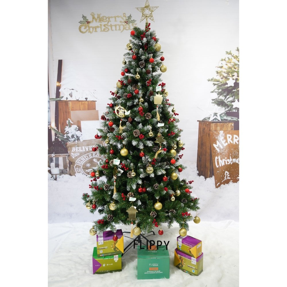 Brad artificial de Craciun nins, decorat cu conuri pin rosii, inaltime 150 cm, diametru 83 cm, 319 ramuri, Vivimall, verde, suport metalic inclus - vivimall.ro