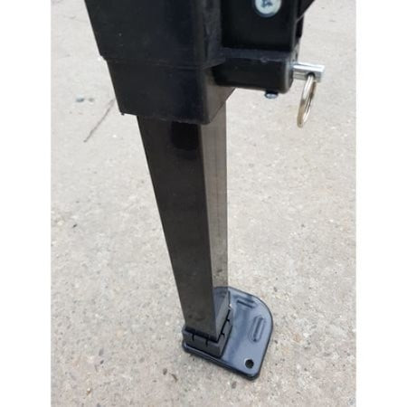 Cort pliabil roșu pentru evenimente, vedere laterală, picioare telescopice reglabile