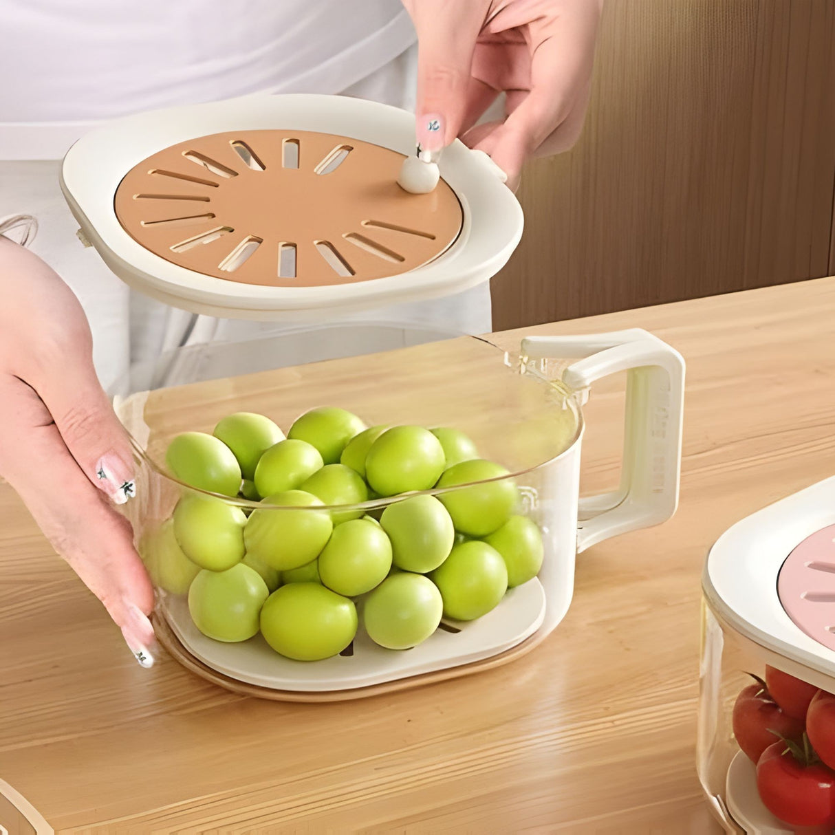 Cos de Scurgere pentru Fructe 2 in 1, Flippy, din Plastic durabil, Filtru Telescopic, Scurgator de Fructe si Legume, pentru uz Casnic, 15 x 15 x 8.5 cm, Maro/Bej - vivimall.ro