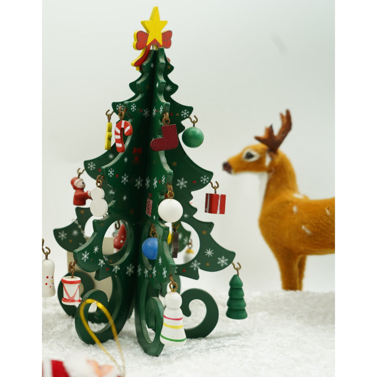 Decoratiune Craciun, Brad, Verde, 6 cavitati cu ornamente, 12 cm x 20 cm, Lemn, Vivimall - vivimall.ro