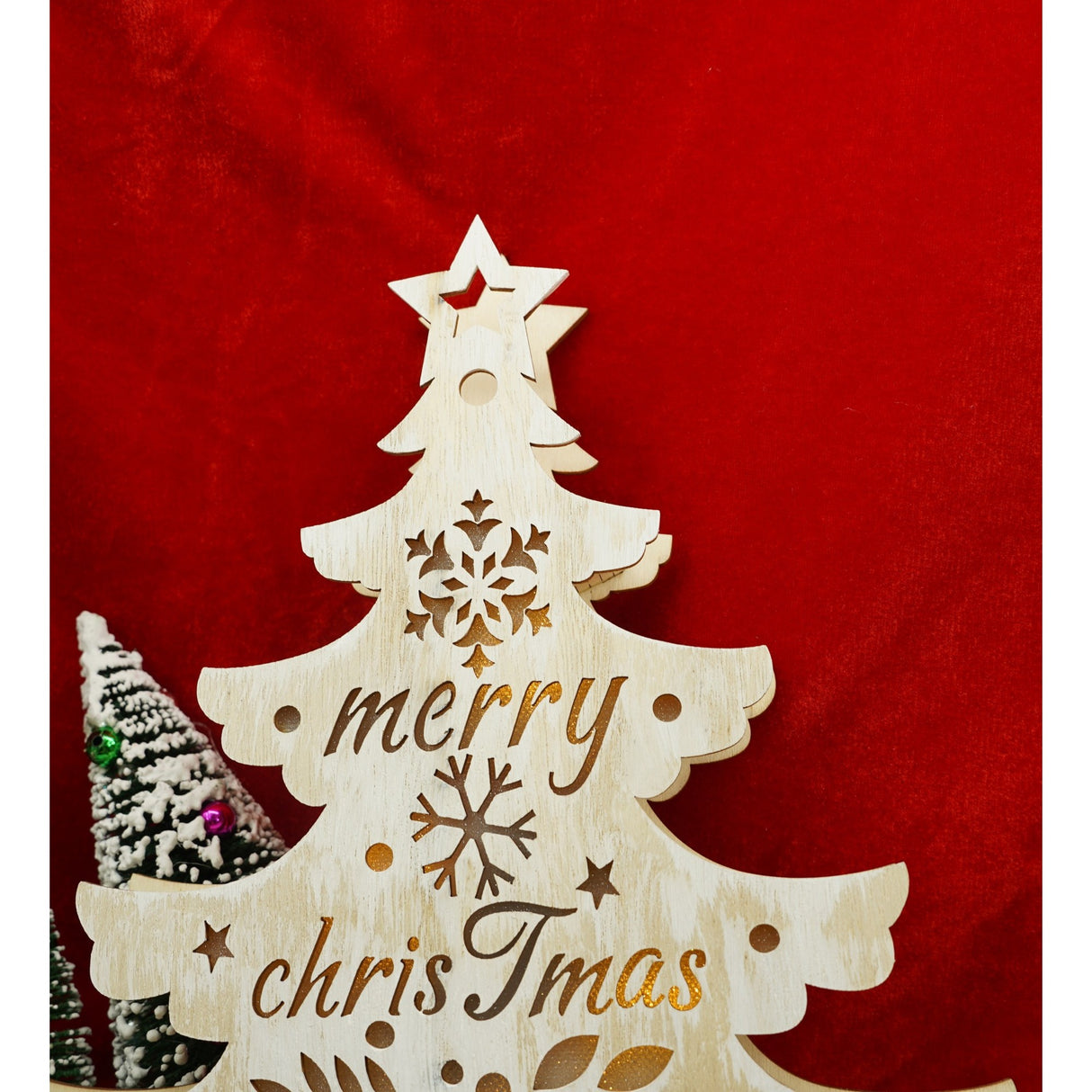 Decoratiune luminoasa, model de Brad cu inscriptie Marry Christmas, alb, lungime: 11 cm, latime: 5 cm, inaltime: 30 cm, lemn, interior/exterior - vivimall.ro