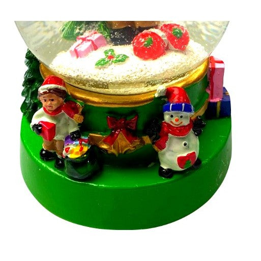 Decoratiune muzicala glob cu zapada, cu lumini si muzica, Mos Craciun, 15.5 cm, multicolor - vivimall.ro