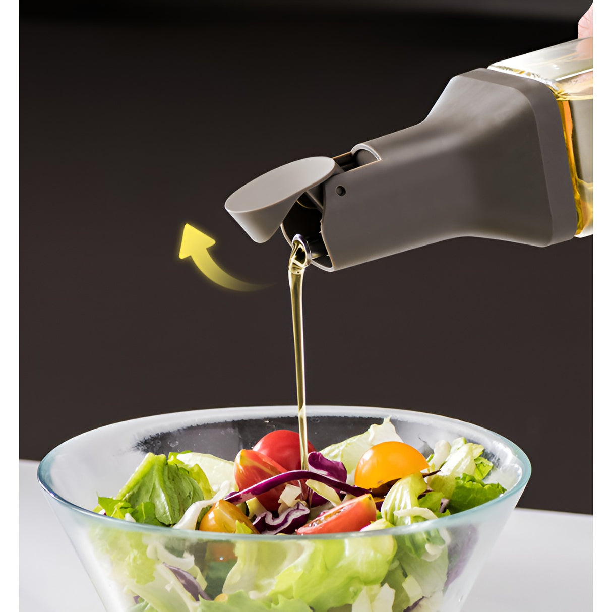 Dispenser pentru Ulei, Vivimall, Deschidere si Inchidere Automata a Rezervorul, cu Inductie Gravitationala, 500 ml, 29.5x6x6 cm, Gri - vivimall.ro