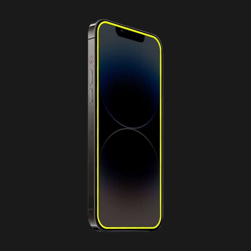 Detaliu margine fosforescentă neon galben din silicon a foliei Luminous pentru iPhone 15