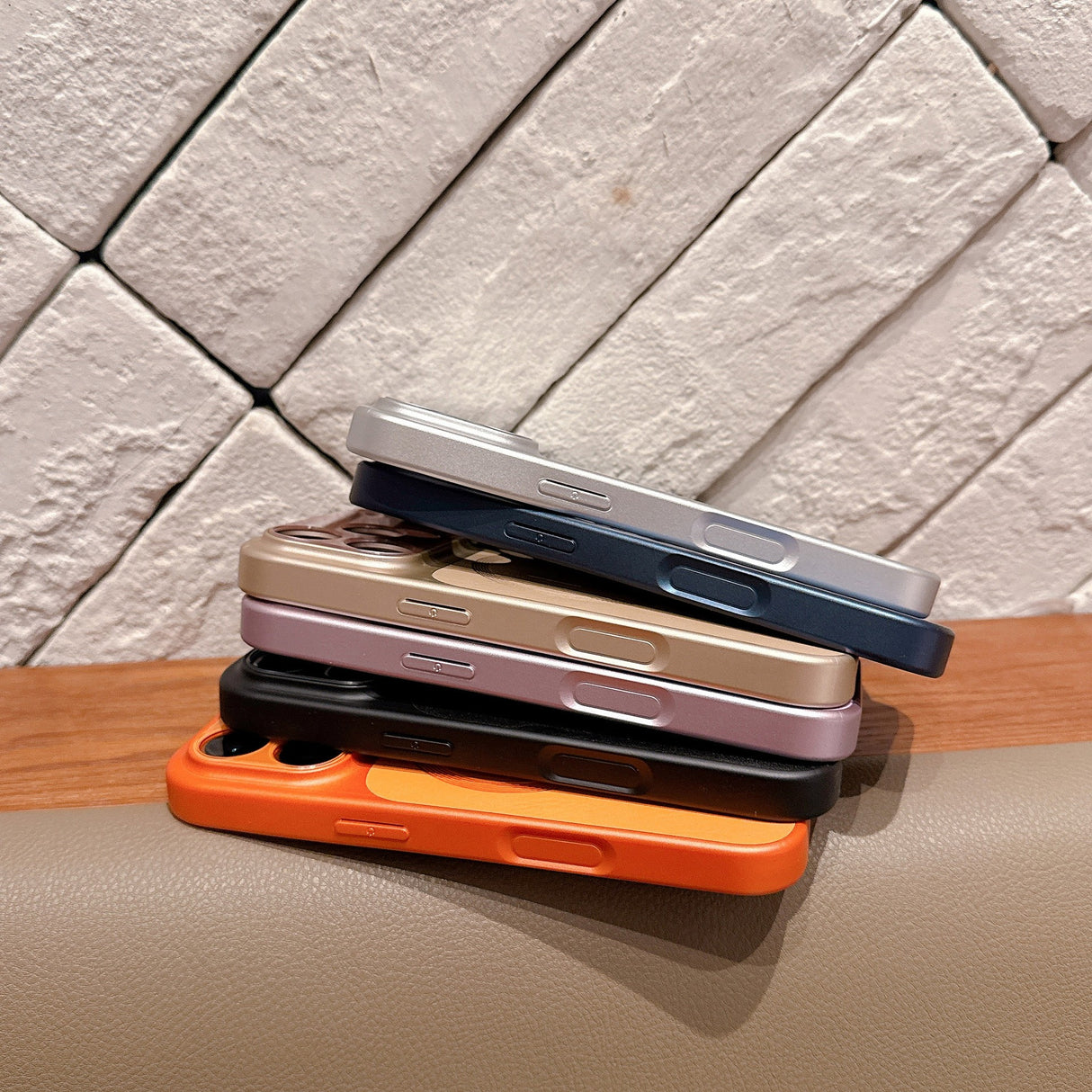 Carcasa Magnetica Mata, Flippy, pentru iPhone 17, Argintiu