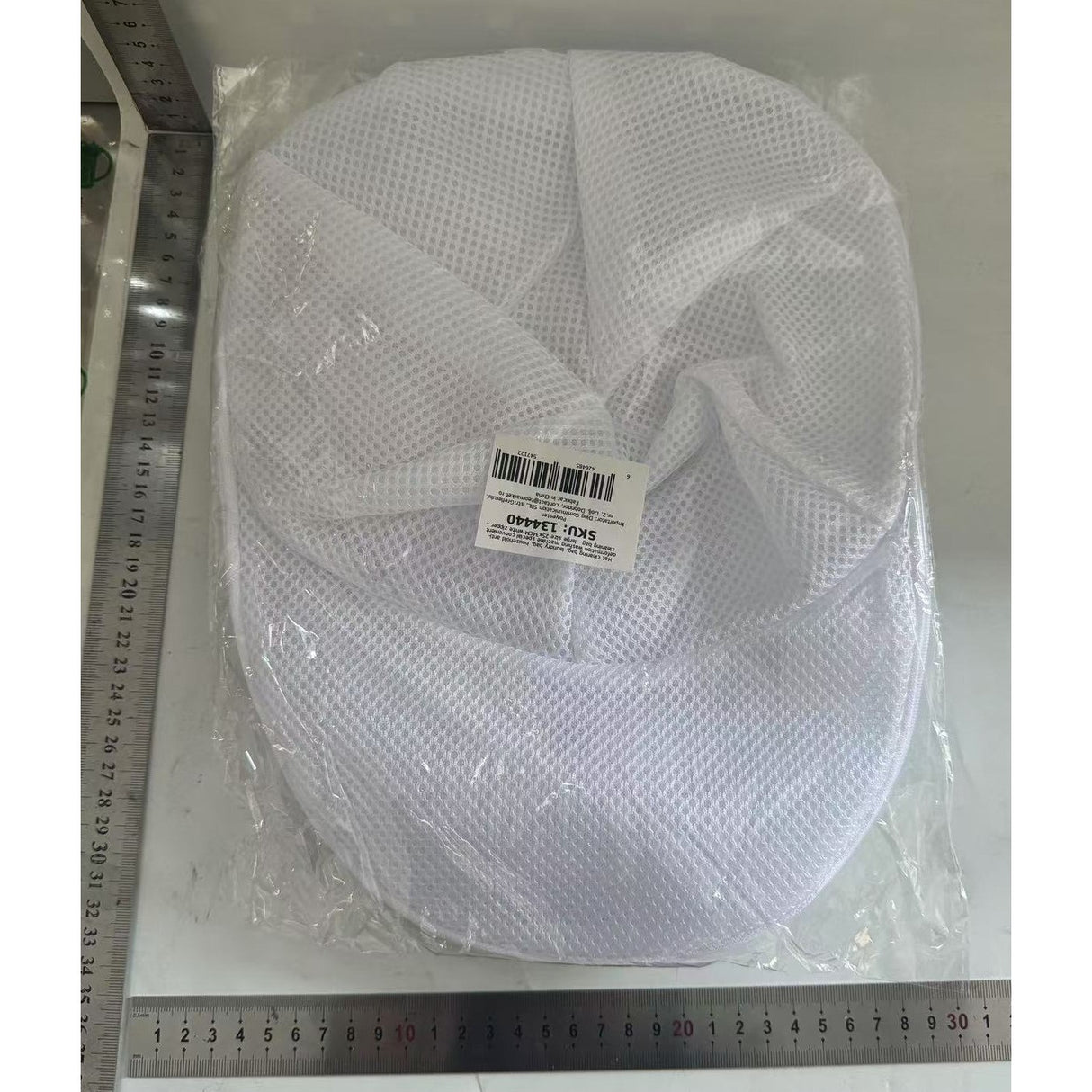 Husa de Spalare Sapca, Vivimall, pentru Masina de Spalat, din Poliester, Circumferinta 53 cm, cu Fermoar, Alb - vivimall.ro