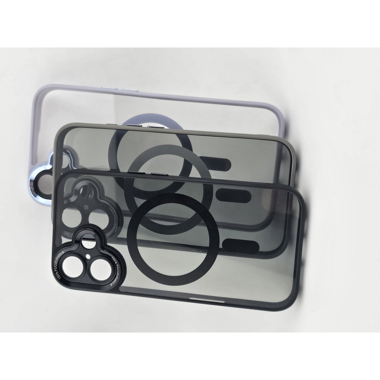 Husă iPhone 16 Plus TPU/PC, detaliu decupaje precise butoane și port USB-C