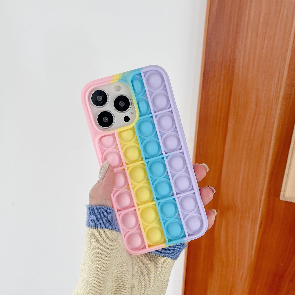 Husa de protectie Vivimall Pop It compatibila cu Apple iPhone 13 Pro Max,Model 8,Multicolor - vivimall.ro