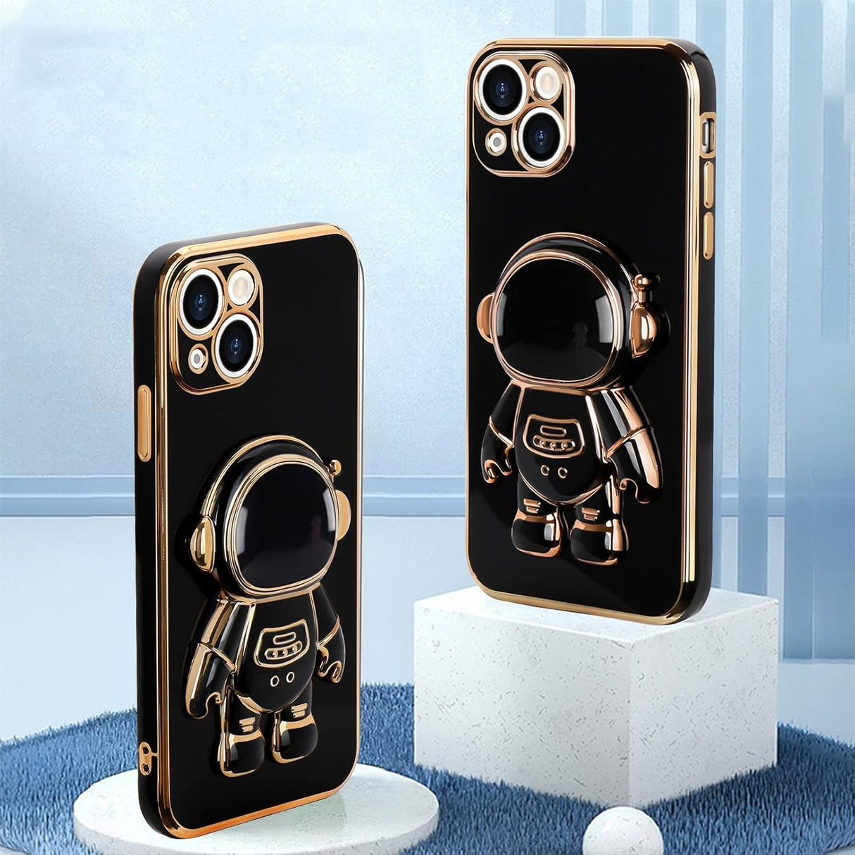 Husă de protecție iPhone 15 Plus astronaut negru, vedere laterală dreapta port incarcare