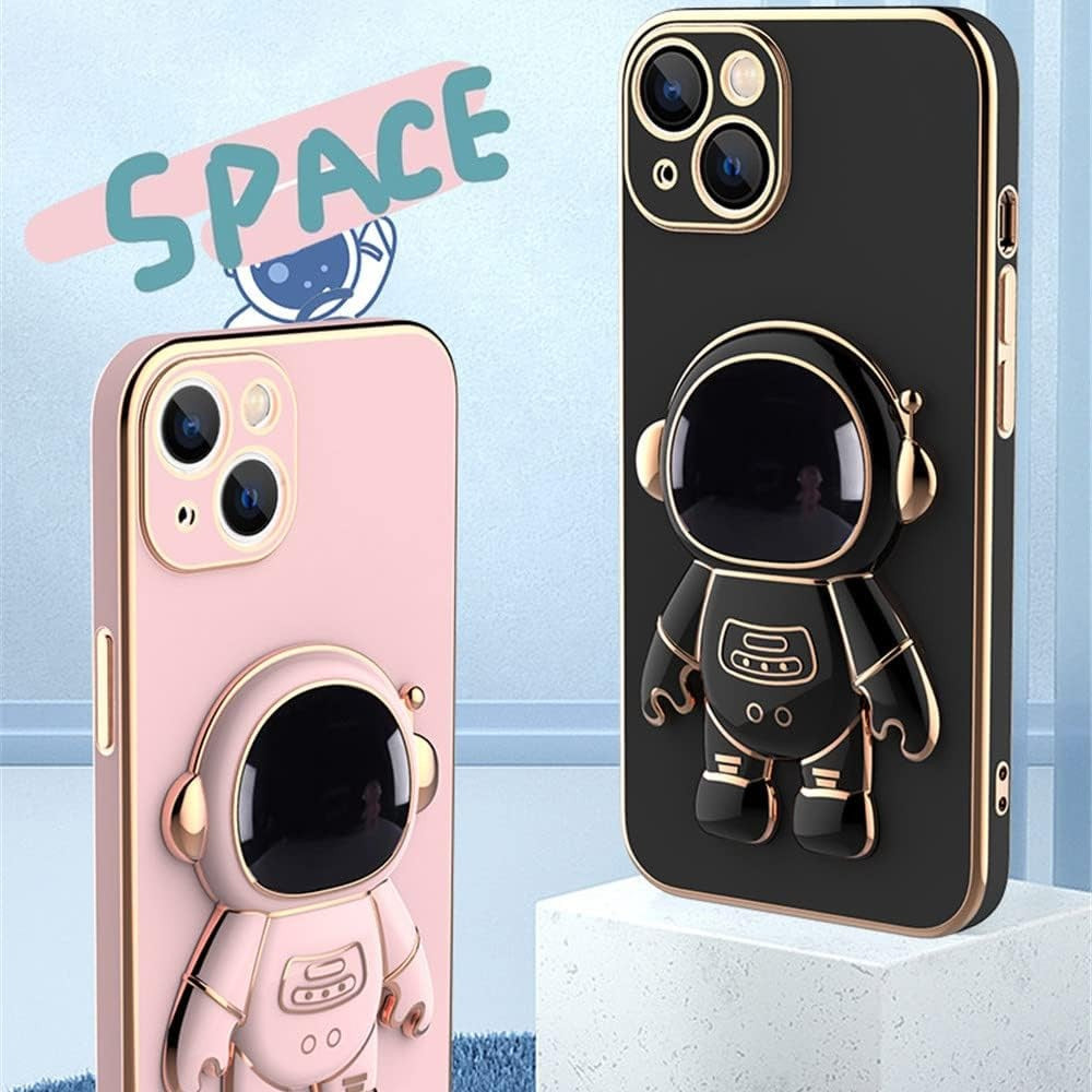 Husă antisoc iPhone 15 Plus montată pe telefon, lifestyle, vedere din unghi trei sferturi