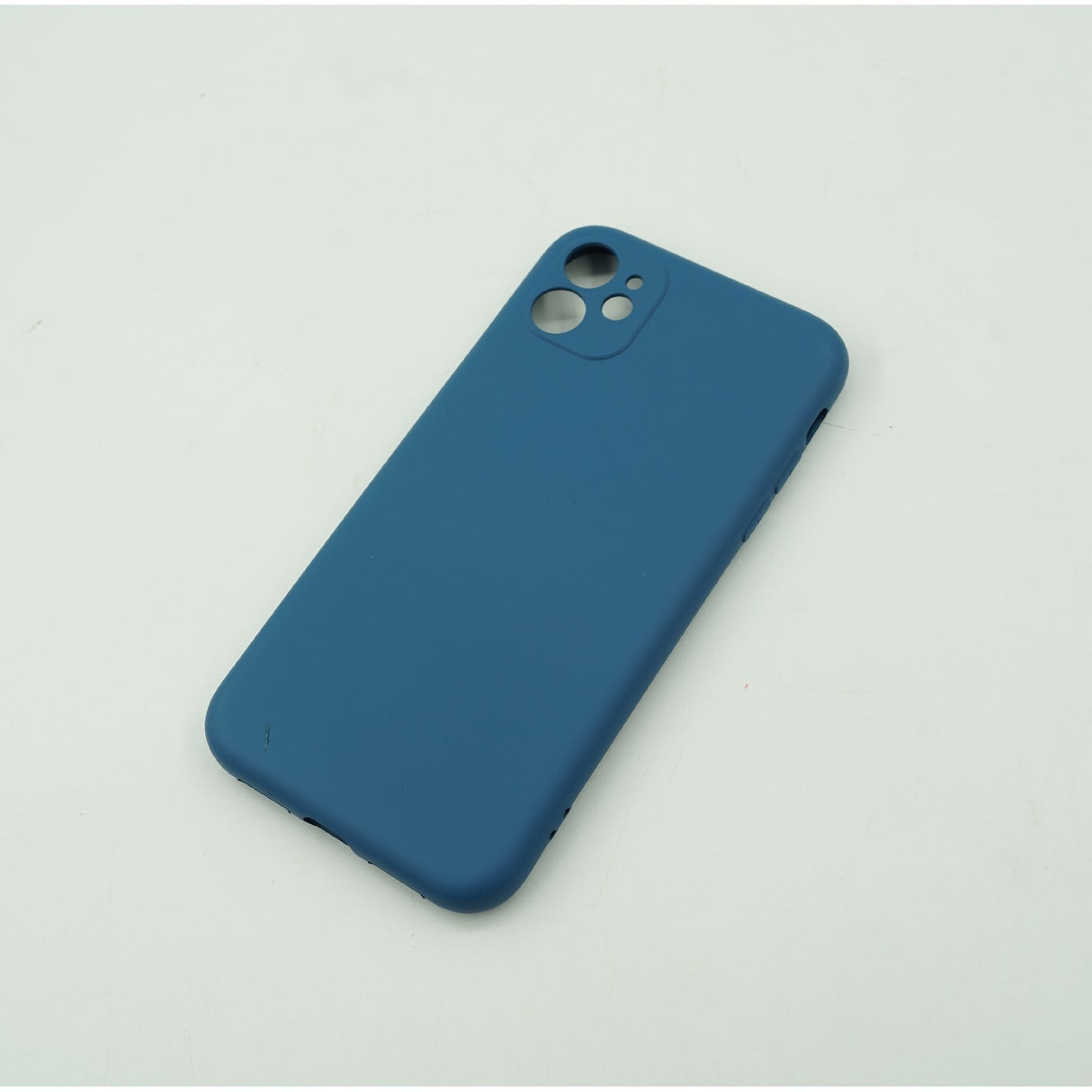 Husa protectie Flippy compatibila cu Apple iPhone 12 Liquid Silicone Case Albastru - vivimall.ro