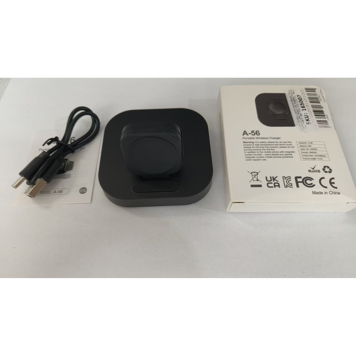 Încărcător wireless pliabil Apple Watch serii 1-9, ambalaj și accesorii incluse, vedere generală