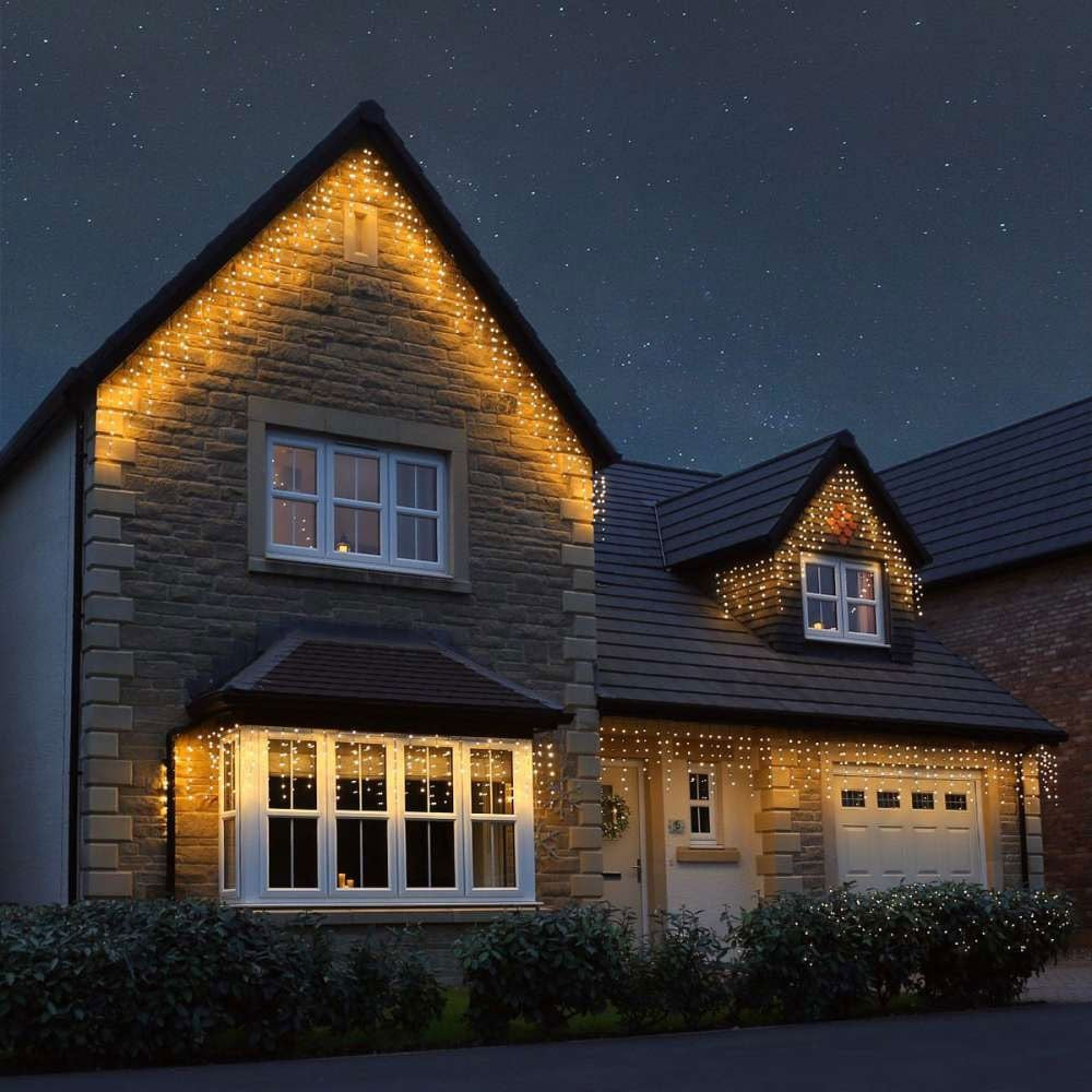 Karácsonyi installáció, 3 M, 96 LED, Rojtok, Meleg fehér, Villogó, Transzformátor távirányítóval, Összekapcsolható, 5 M hosszabbító kábel mellékelve, Vezeték