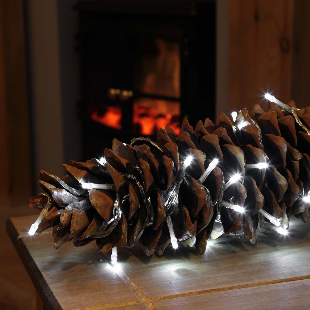 Instalatie Craciun, 35 m, 350 Led-uri ,Liniara, Alb rece, 8 jocuri de lumini, Transformator cu telecomanda, Interconectabila, Prelungitor 5 m inclus, Fir Transparent, Vivimall - vivimall.ro