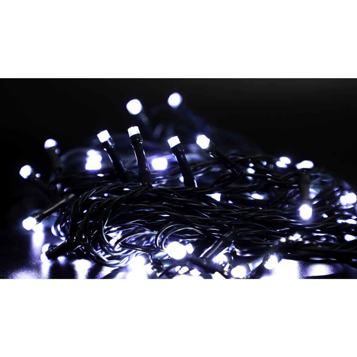 Instalatie Craciun liniara, cu transformator 31V, 10m, Alb Rece, 100 LED-uri V5, 8 jocuri de lumini, Fir verde, Vivimall - vivimall.ro