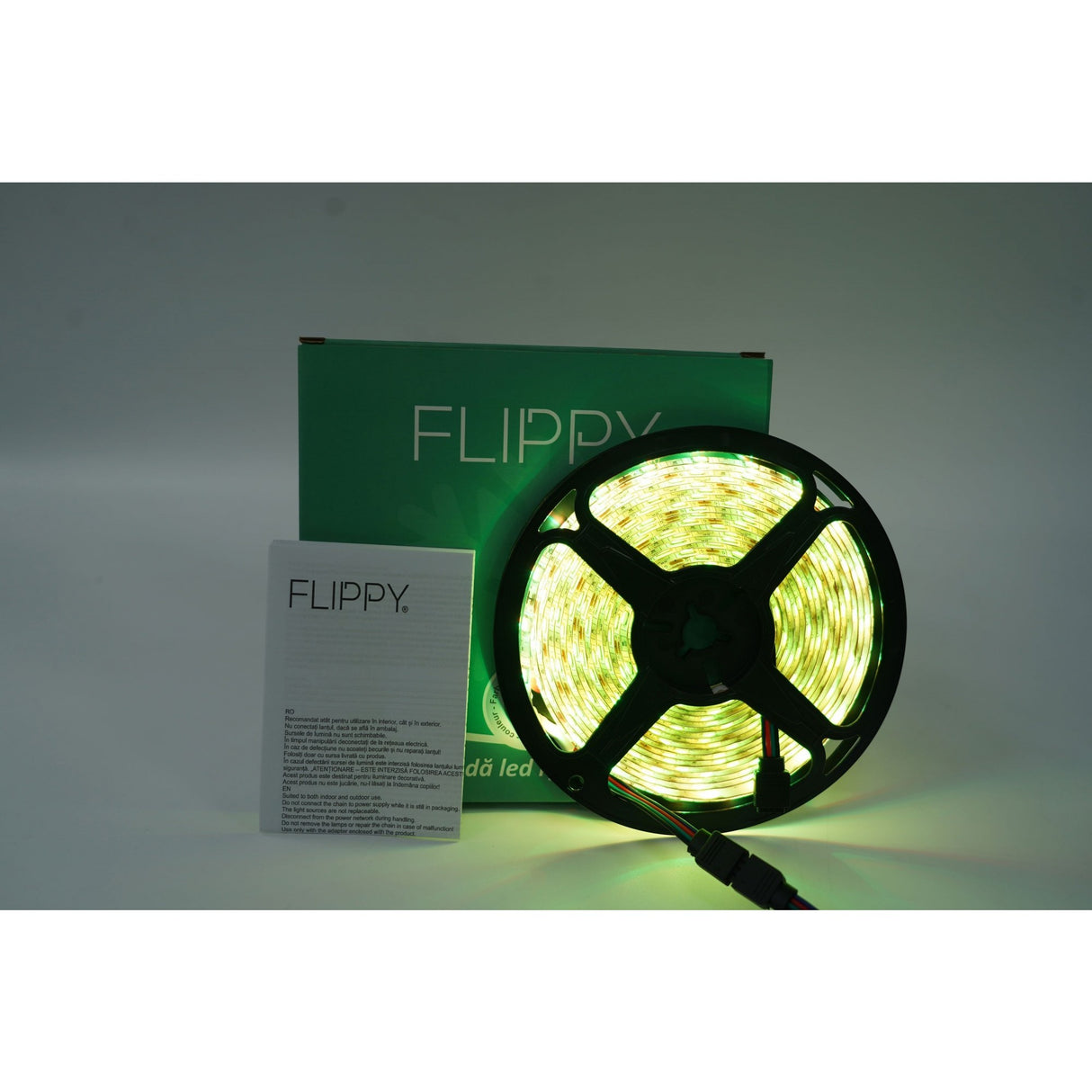 Instalatie Craciun, tip Banda RGB Multicolor Luminoasa cu telecomanda, 5 m, 270 Led-uri, Vivimall, Atentie! Necesita Alimentator - vivimall.ro