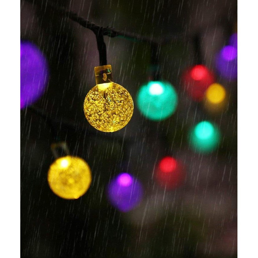 Instalatie Craciun, Tip Globuri de cristal, 20 Led-uri, 5 metri, Multicolor, Energie solara, Senzor de lumina, Vivimall - vivimall.ro