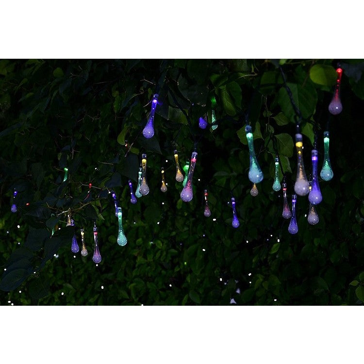 Instalatie Craciun, Tip Picaturi, 30 Led-uri, 6.5 metri, Multicolor, Energie solara, Senzor de lumina, Vivimall - vivimall.ro