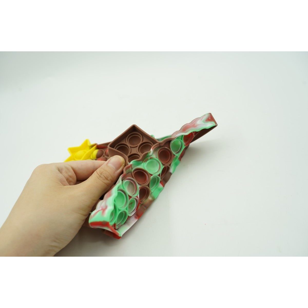 Jucarie antistres din silicon Vivimall, Pop it Now and Flip It ,Brad de Craciun, Maro/Verde - vivimall.ro