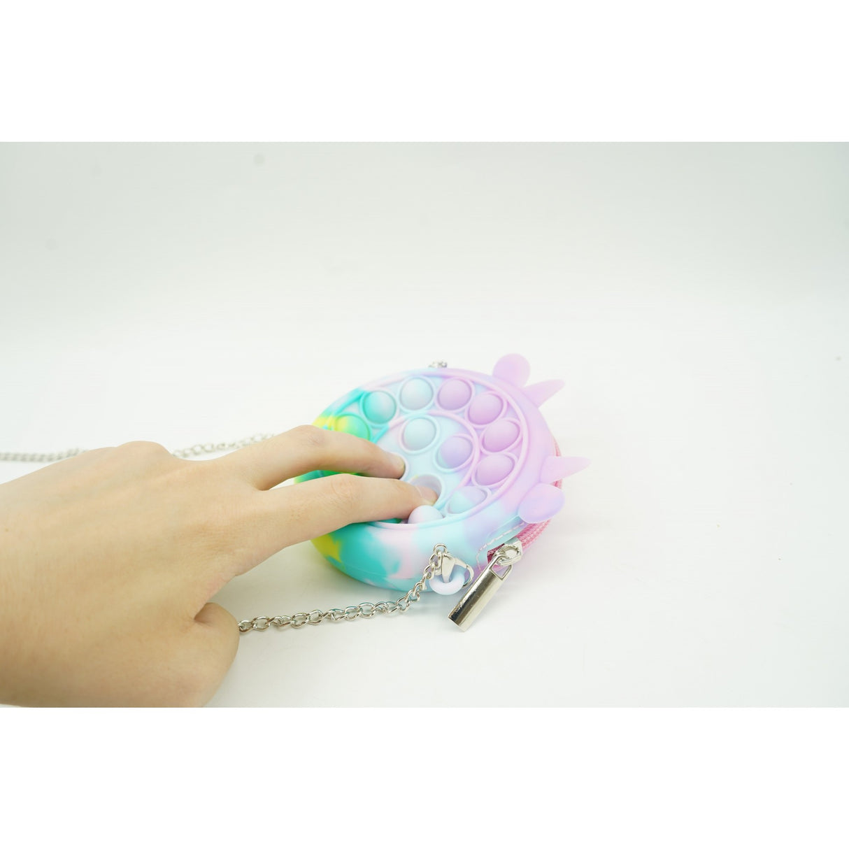 Jucarie antistres din silicon Flippy, Pop it Now and Flip It ,Mini Geanta, Vacuta, 6 cm, Macarons - vivimall.ro