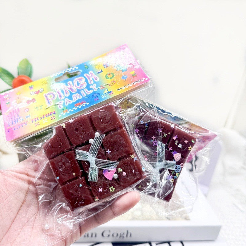 Jucarie Antistres Squishy, Flippy, cu Revenire Lenta, Squeeze Pinch Family, Model Cuburi de Ciocolata, Maro - vivimall.ro