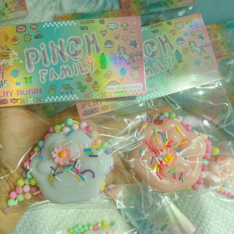 Jucarie Antistres Squishy, Vivimall, cu Revenire Lenta, Squeeze Pinch Family Model Labuta de Pisica, 6x6 cm, 45g, Ambalaj Transparent, Roz - vivimall.ro