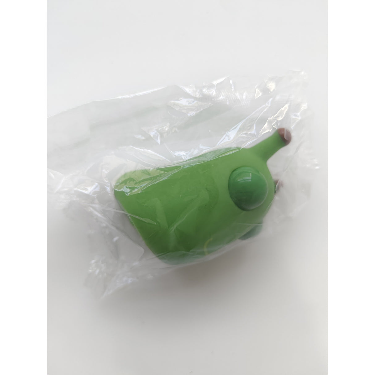 Jucarie interactiva antistres Vivimall, squeeze eye-popping worm, vierme senzorial, 7.5 x 4 cm, multicolor - vivimall.ro