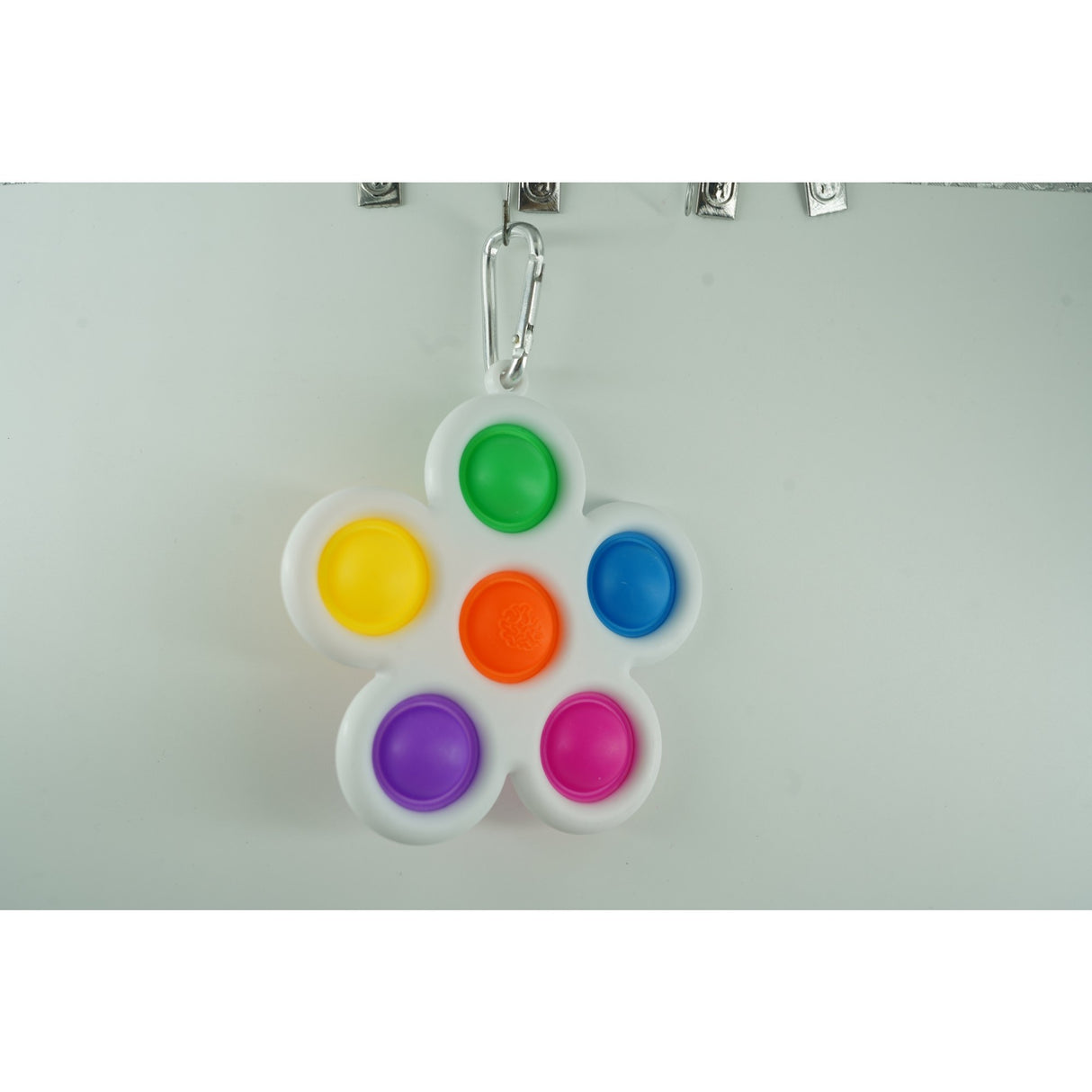 Jucarie Push Pop Bubble Fidget, Pop It, breloc antistres, Floare, Multicolor/Alb - vivimall.ro