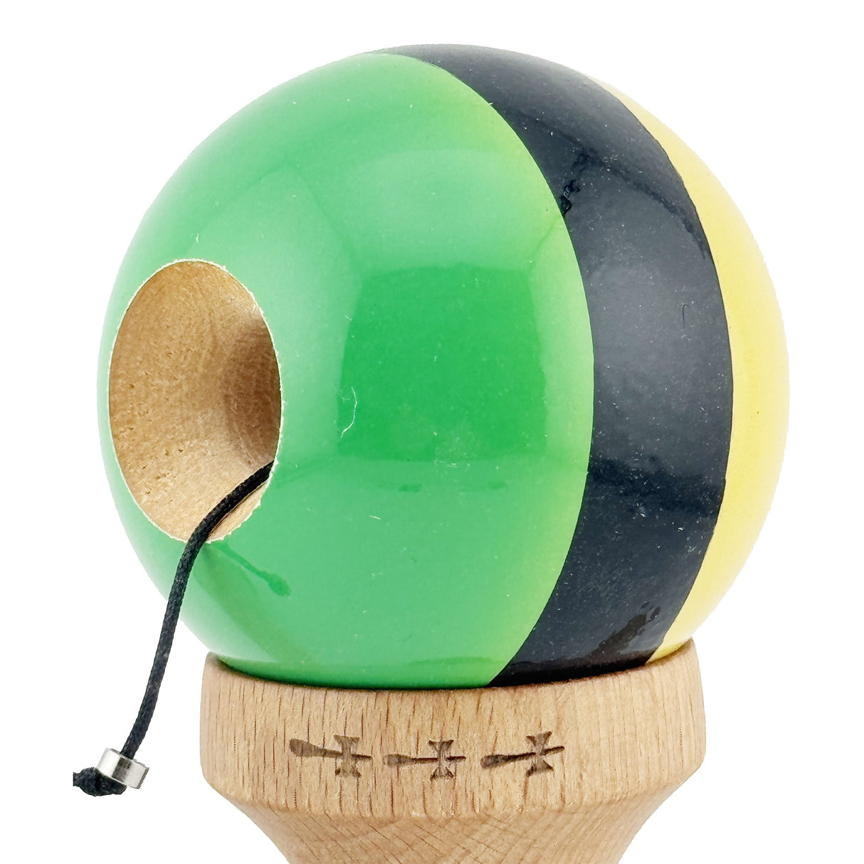 Kendama X Originala, Profesionala, Vivimall, Big Cups V2, Super Sticky, Rulment Metalic cu Ata 55 cm, Galben/Negru/Verde - vivimall.ro
