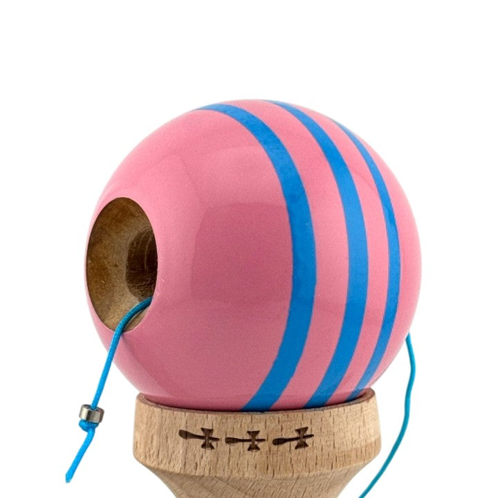 Kendama X Originala, Profesionala, Flippy, Big Cups V2, Super Sticky Legendary Cupe Mari, Rulment Metalic cu Ata 55 cm, Roz/Linii Albastre deschise - vivimall.ro