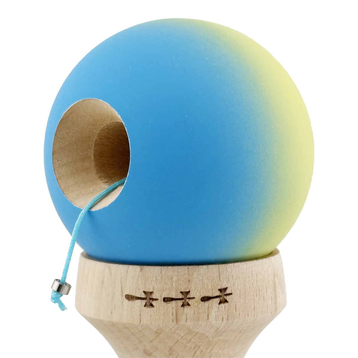 Kendama X Originala, Profesionala, Vivimall, Cupe Mari KING SIZE V3, Rubber Grip, Gaura in Baza, Rulment Metalic, din lemn 18 cm, Ata 55 cm, Gradient Galben/Albastru deschis - vivimall.ro