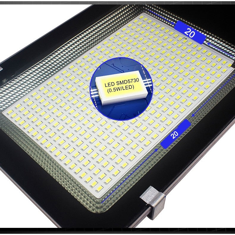 Lampa solara stradala Vivimall, pentru curte sau strada, finisaj lucios, rezistent la apa, montare prin fixare, senzor lumina, baterie de litiu, IP65, lumina rece, putere 200W, autonomie 10 ore, 49 x 21 x 6.5 cm, negru - vivimall.ro