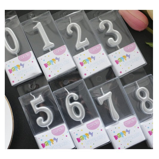 Lumanare de Tort, Vivimall, Model Cifra 9, Party, 4.5 x 2.5 cm, din Parafina, Argintiu - vivimall.ro