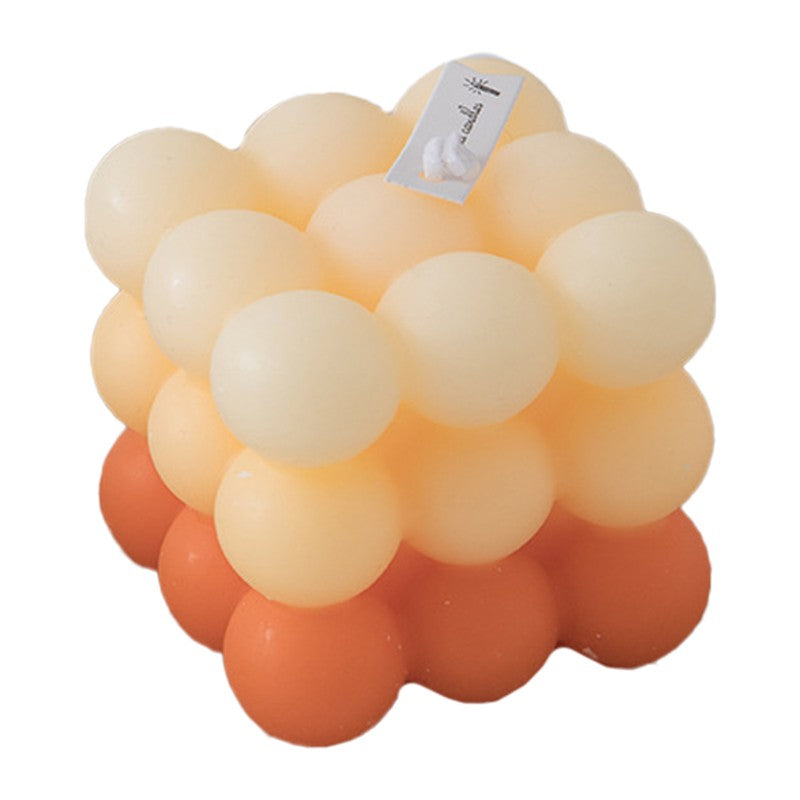 Lumanare Parfumata, Vivimall, din Ceara De Soia, Model Cub, Gradient in 3 Culori Pale, 6x6x6 cm, Aroma de Portocale, Orange - vivimall.ro